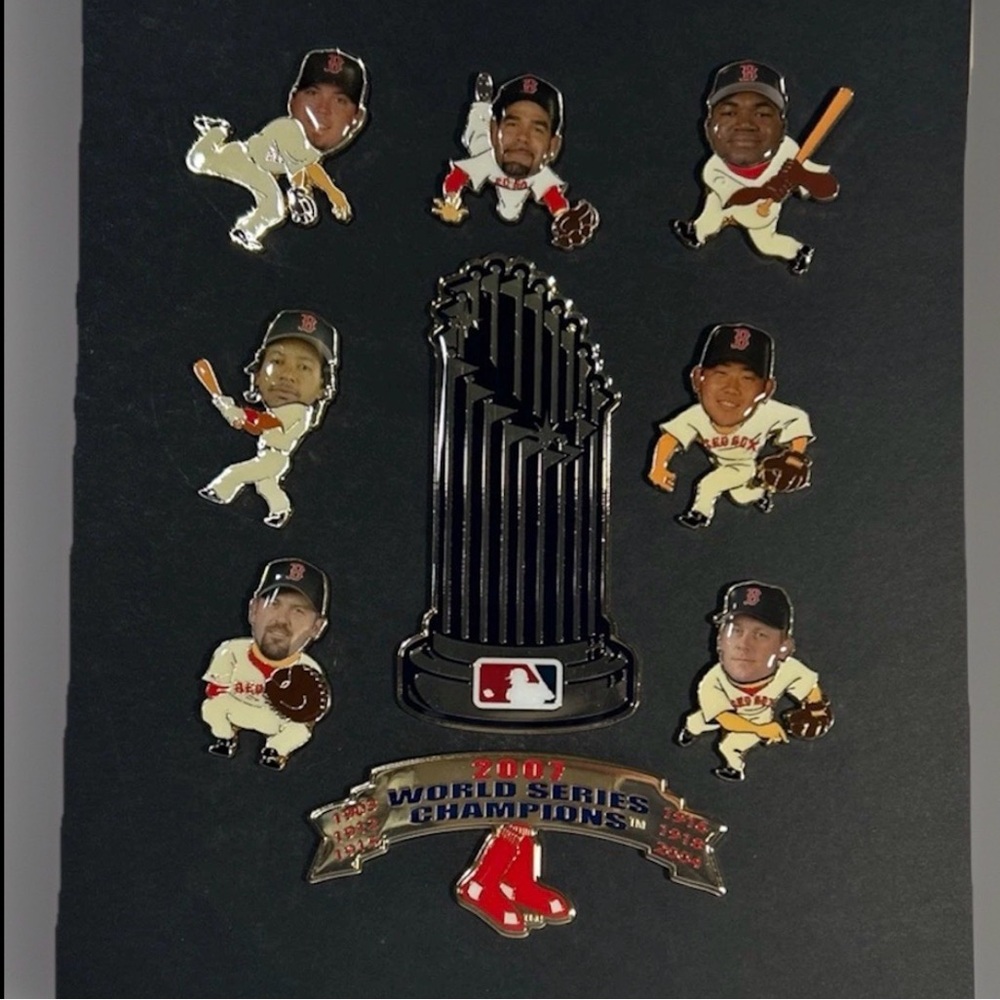 BOSTON RED SOX 2007 World Series Champions 9 Pin Set w/Player Pins,New old stock